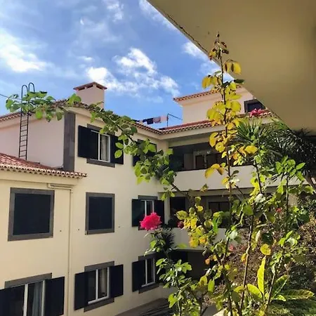 Apartment Costa's Oldtown House In Funchal (Madeira)