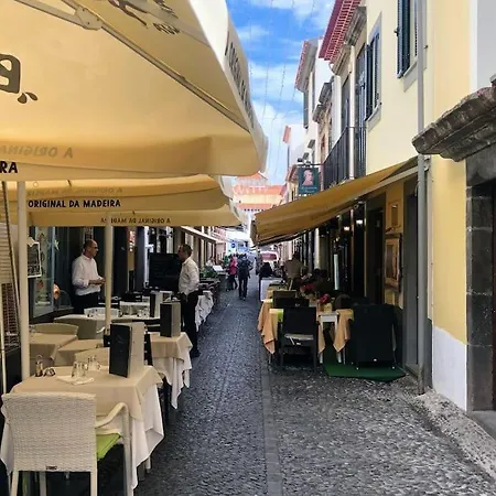 Apartment Costa's Oldtown House In Funchal (Madeira)