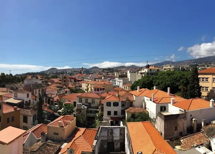 Costa's Oldtown House In Апартаменты *