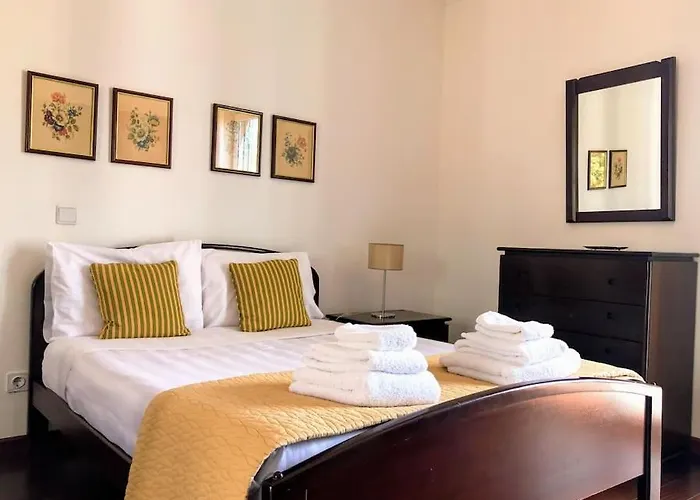 Costa's Oldtown House In Апартаменты