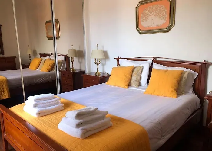 Costa's Oldtown House In Апартаменты *